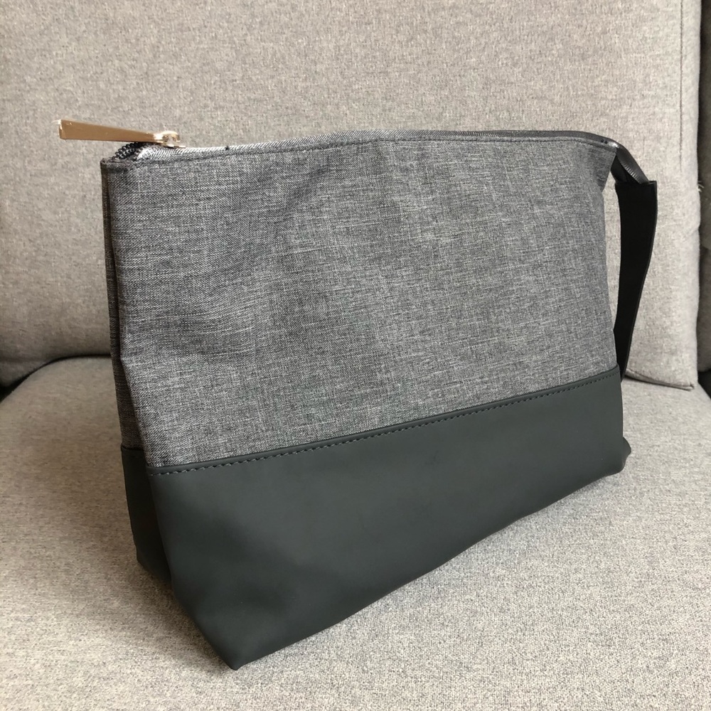 Athleta All In Bag/Clutch NWOT
